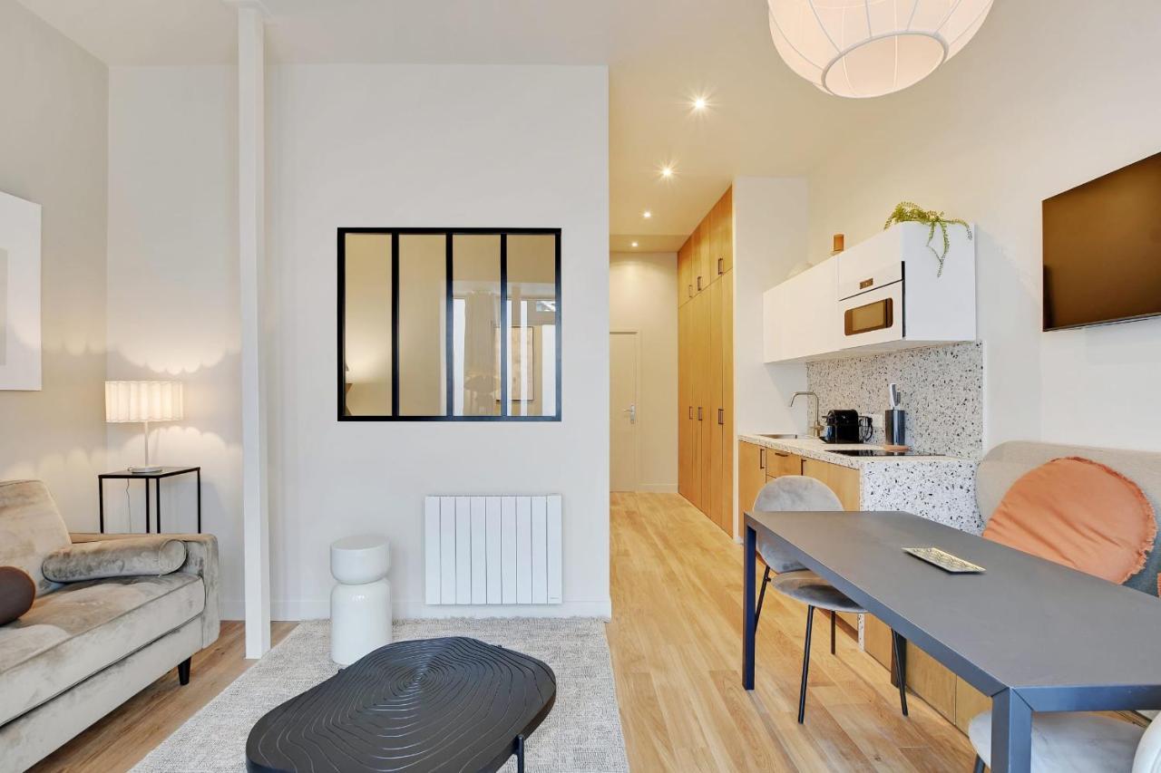 Serene Apartment - 1Br 4P - Canal St-Martin Париж Екстериор снимка